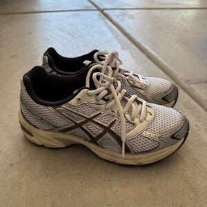 ASICS women’s sneakers